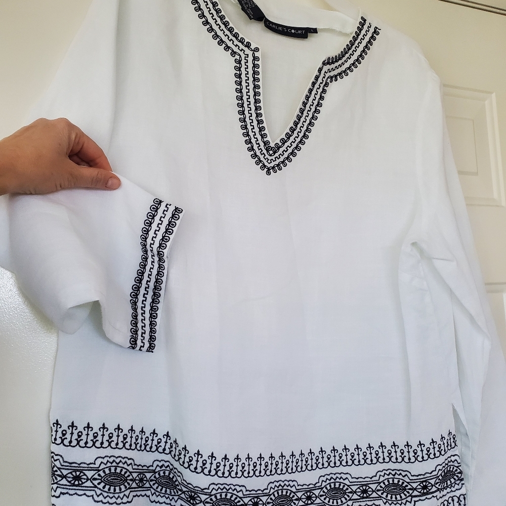 New Carlie's Court 100% linen Blouse Size L